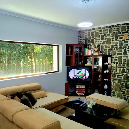 Apartment Llanaj *
